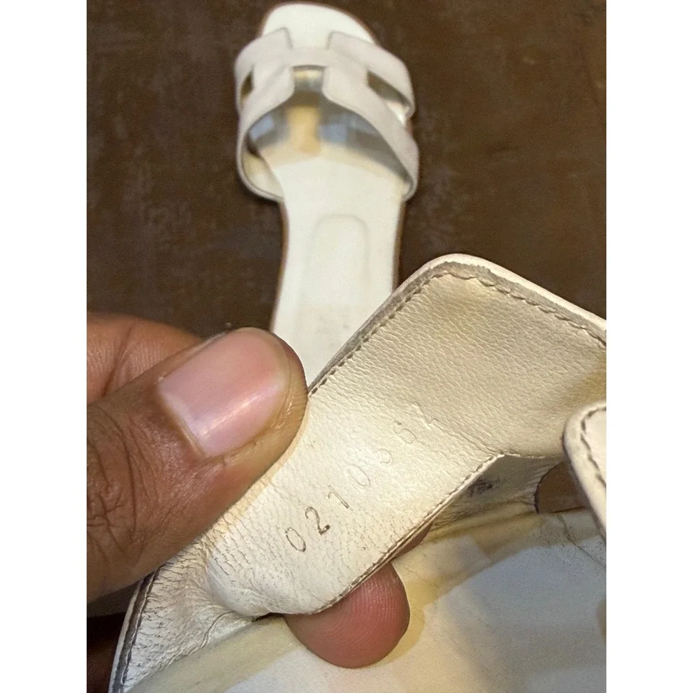 Hermes Oran Sandals Cream Epsom Leather H Cutout Flat Slides 41 Italy